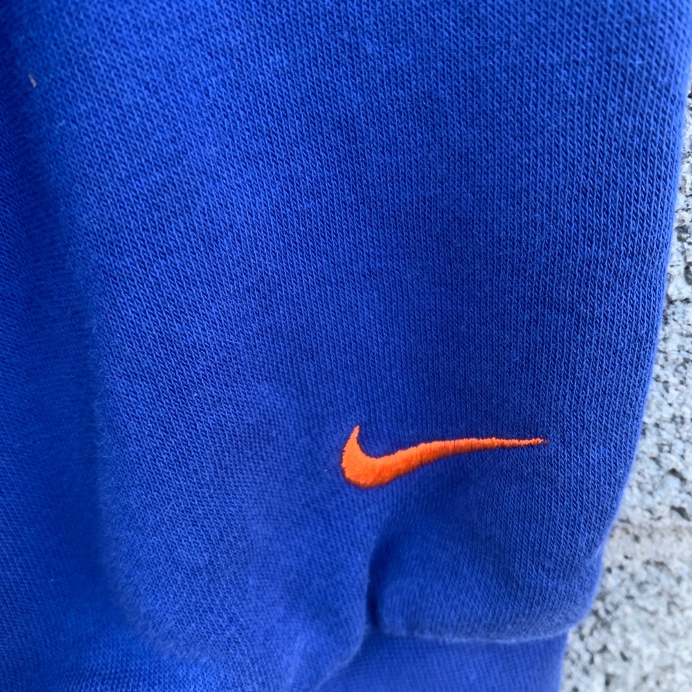 NY Knicks Nike Hoodie Pullover NBA Courtside French Terry Size Medium CW6371 - Picture 4 of 14